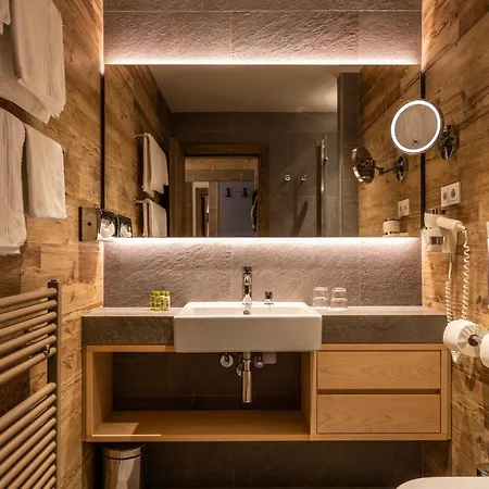 فندق Otp Birkenhof 4*