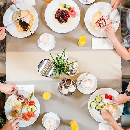 فندق Otp Birkenhof باد كلينكيرشهايم